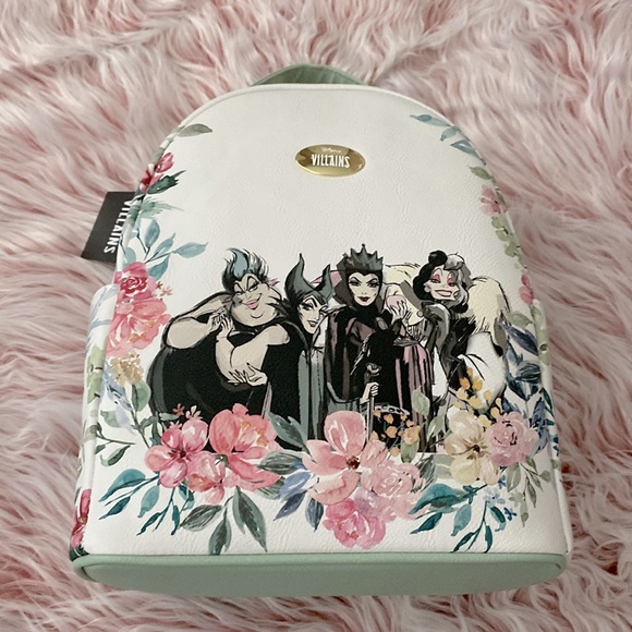 BNWT!✨ 🌺SUPER RARE HTF🌺 Gorgeous Disney Villains Floral Backpack - Picture 4 of 10